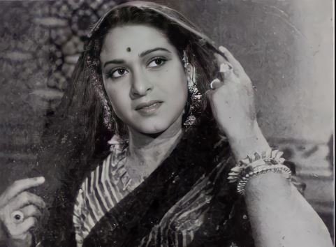 Amirbai Karnataki - oldisgoldfilms